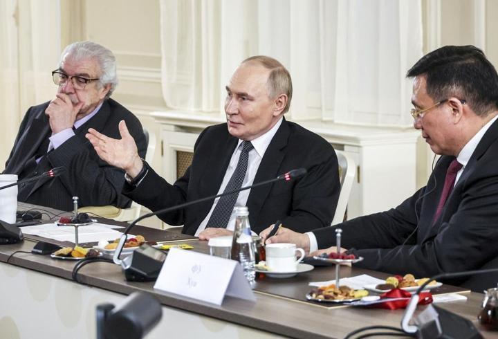 Son Dakika... Tavrı merak ediliyordu, Putin'den İran-İsrail savaşı açıklaması
