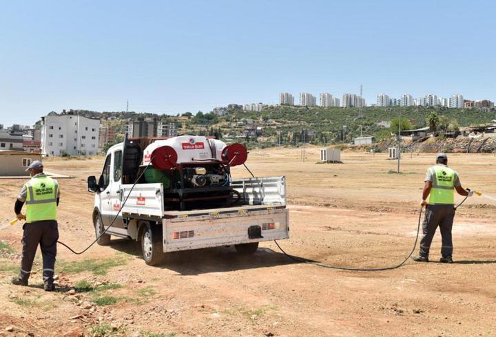 Kepez'de bayram sonrası hijyen temizliği