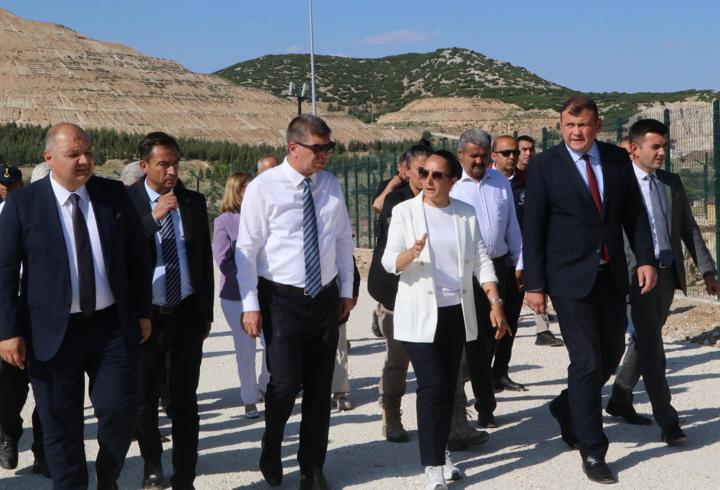 Burdur'da sahipsiz hayvanlara yeni yuva