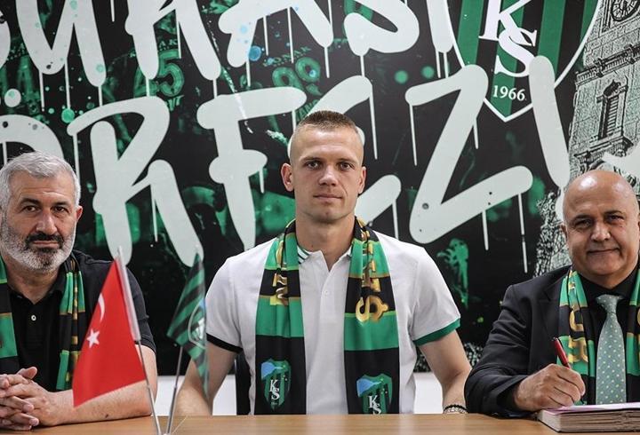 Kocaelispor, yeni kalecisiyle sözleşme imzaladı