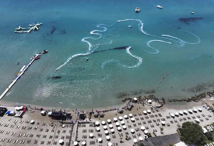 Türkiye'de ilk kez! Dünya Motosurf Şampiyonası, Çeşme'de başladı...