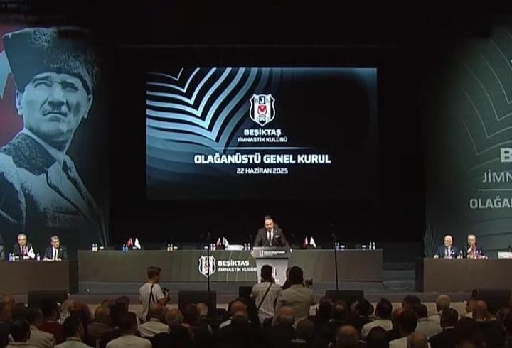 Beşiktaş'ta olağanüstü genel kurul toplantısı başladı