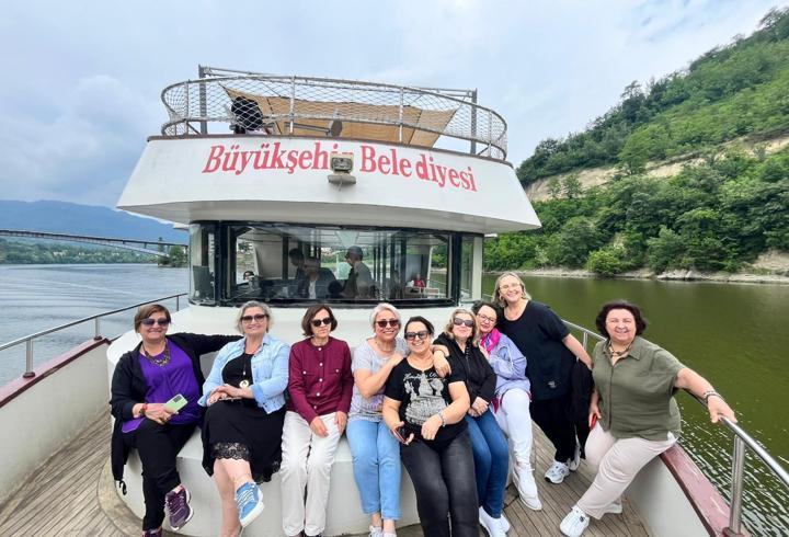 Ayvacık'ta tekne turu ilgi çekiyor
