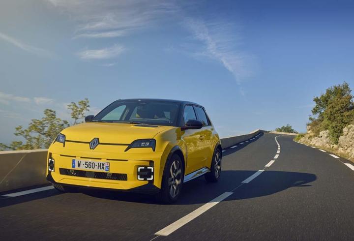 Renault 5 E-Tech Elektrikli Türkiye’de Satışta