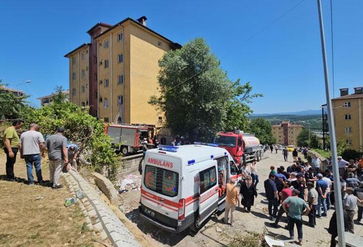 Zonguldak'ta 5 katlı binada patlama: 5 yaralı