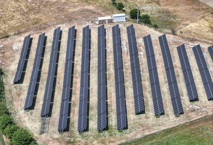 Gürsu’da atıl araziler Güneş santralleriyle ekonomiye katıldı