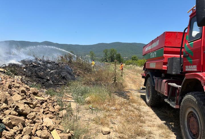Çan’da kereste işletmesinde çıkan yangın söndürüldü