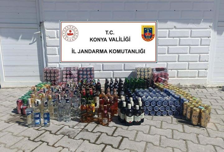 Kaynakçı dükkanında, 472 şişe içki ele geçirildi