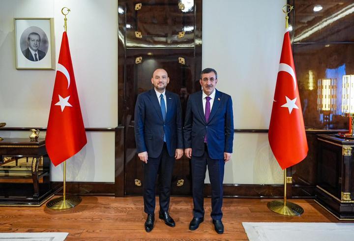 Cevdet Yılmaz, MÜSİAD yönetimini kabul etti