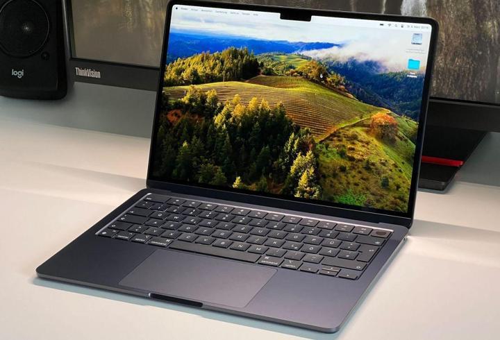 12 inç MacBook Air’i geri geliyor