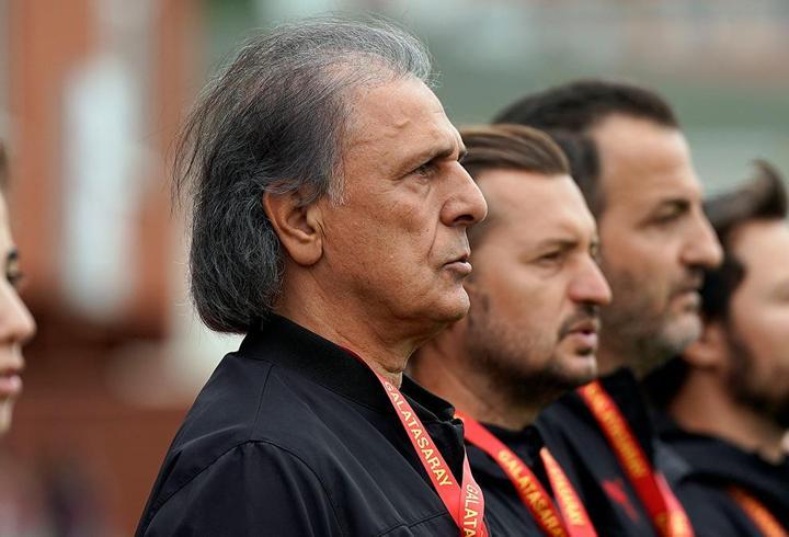 Galatasaray'da Metin Ülgen'e veda edildi