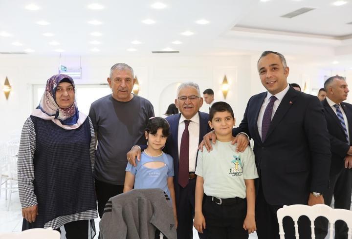 Başkan Büyükkılıç, yetim ve özel çocuklarla buluştu