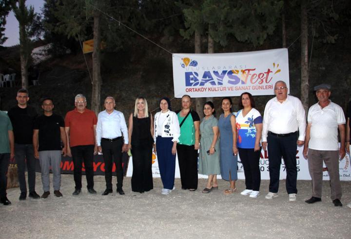 Kumluca'da renkli festival