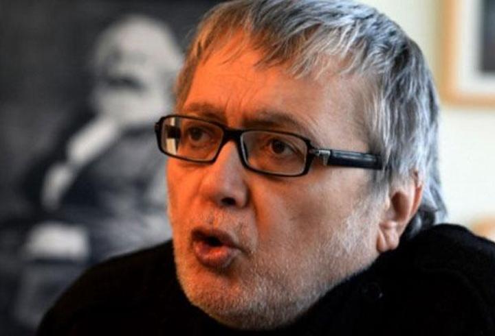 Gazeteci Hikmet Çetinkaya hayatını kaybetti
