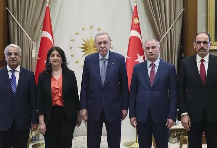 Erdoğan İmralı heyetini kabul etti