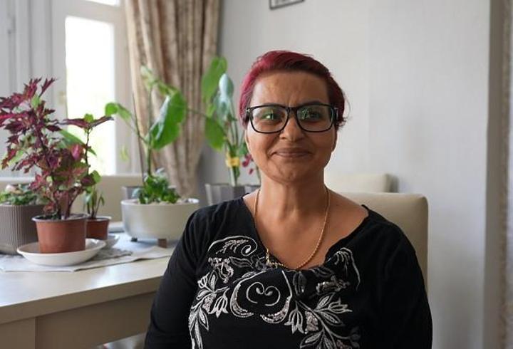 Bağcılar Belediyesi ekipleri kanser hastasının evini temizledi