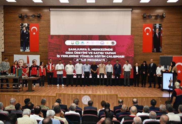 Şanlıurfa'da gıda işletmelerine eğitim veriliyor