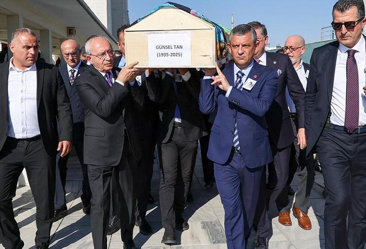 Özel ve Kılıçdaroğlu, cenaze törenine katıldı