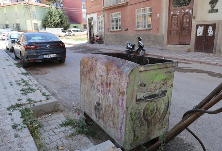Elazığ’da yeni doğan bebeğini çöpe atan kadın gözaltına alındı