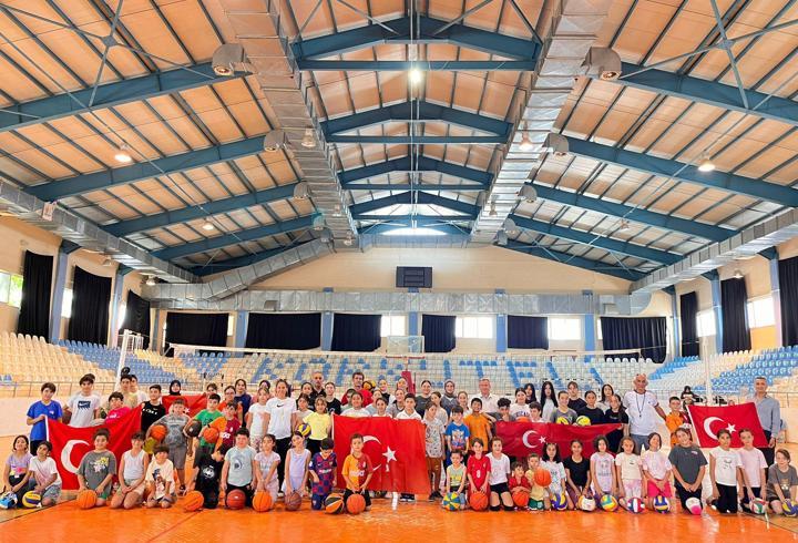 Yaz spor okulları coşkuyla başladı