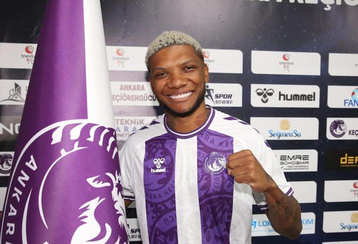 Junior Fernandes, başkent ekibine imzayı attı