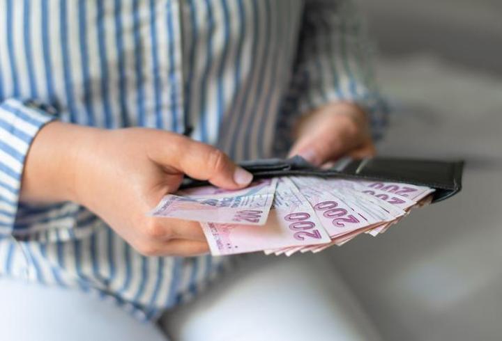 Temmuz ayında 5,3 milyar TL evde bakım yardımı hesaplara yatırıldı