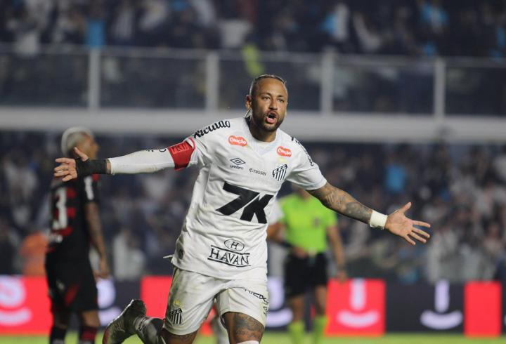 Neymar aylar sonra ilk golünü attı