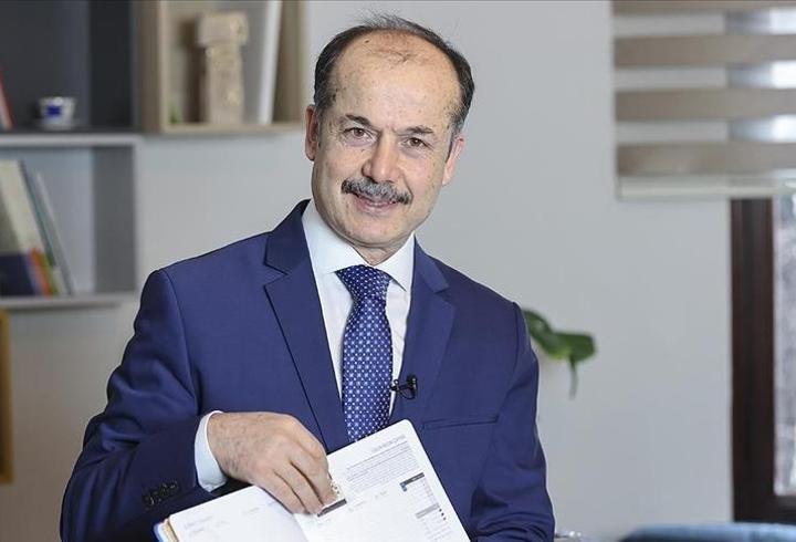 Yunus Emre Vakfı soruşturması: Şeref Ateş gözaltına alındı
