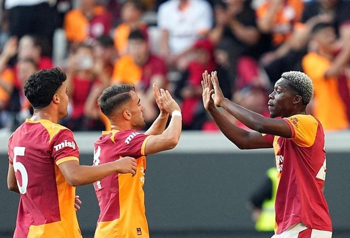 Galatasaray, Avusturya kampında ilk maçını kazandı