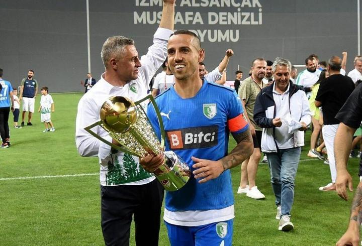  Bodrum FK'da Erkan Değişmez'den futbola veda