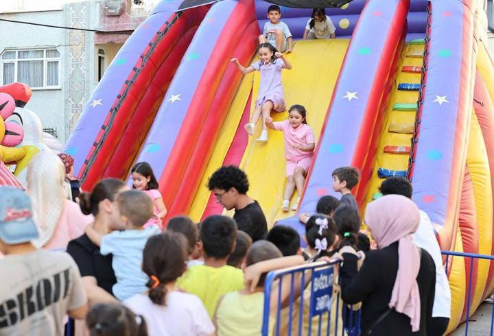 Bağcılar'da dolu dolu yaz programı