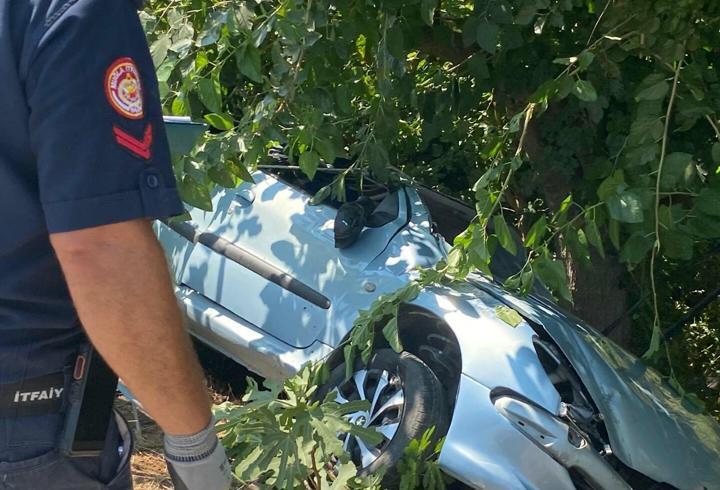 Muğla'da Otomobil Kazası: 2 Ölü, 1 Yaralı