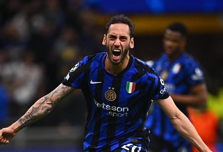 SON DAKİKA | Hakan Çalhanoğlu’nun menajeri resmen açıkladı