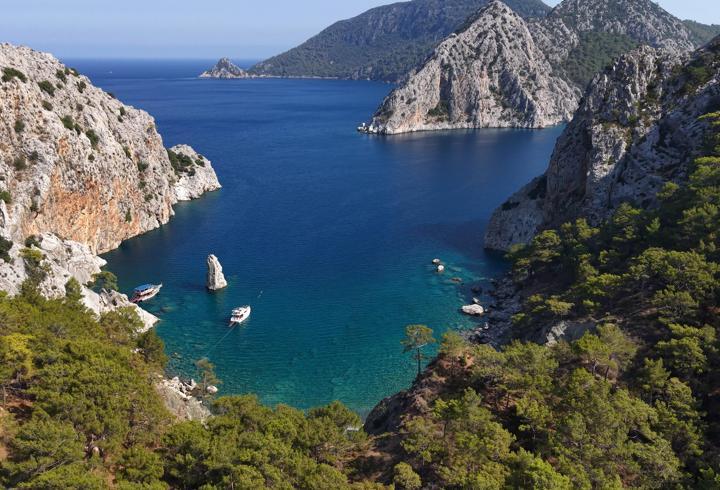 Tayland değil, Antalya; Türkiye'nin James Bond koyu