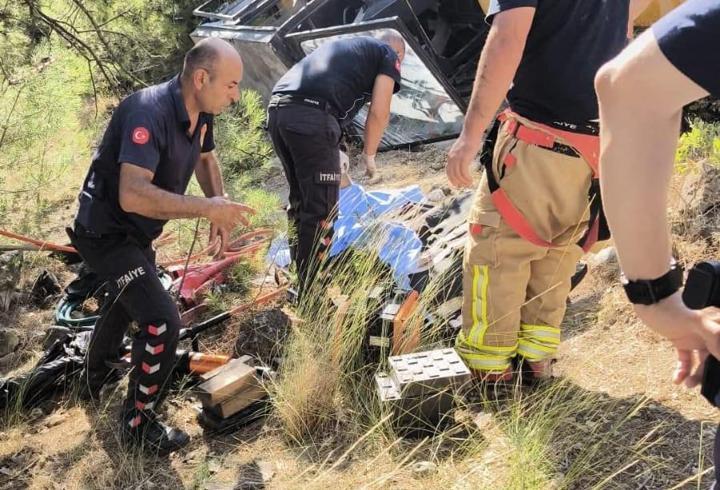 Greyderin altında kalan operatör hayatını kaybetti