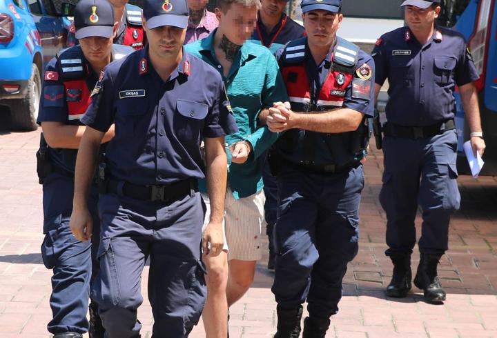 Rusların cinayetle biten kavgasında 2 şüpheli adliyede