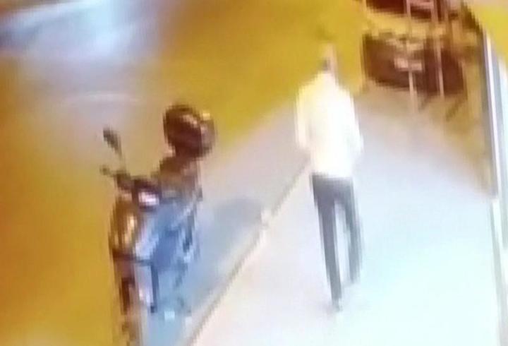 Avcılar’da kıraathanede silahlı saldırı