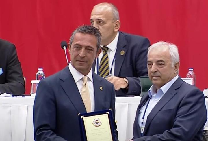 Fenerbahçe'de Yüksek Divan Kurulu toplantısı başladı