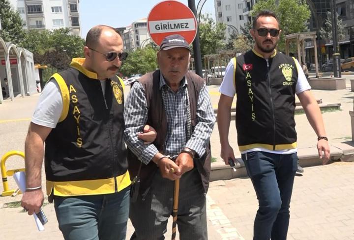 Tartıştığı eşini, kolundan vurdu 