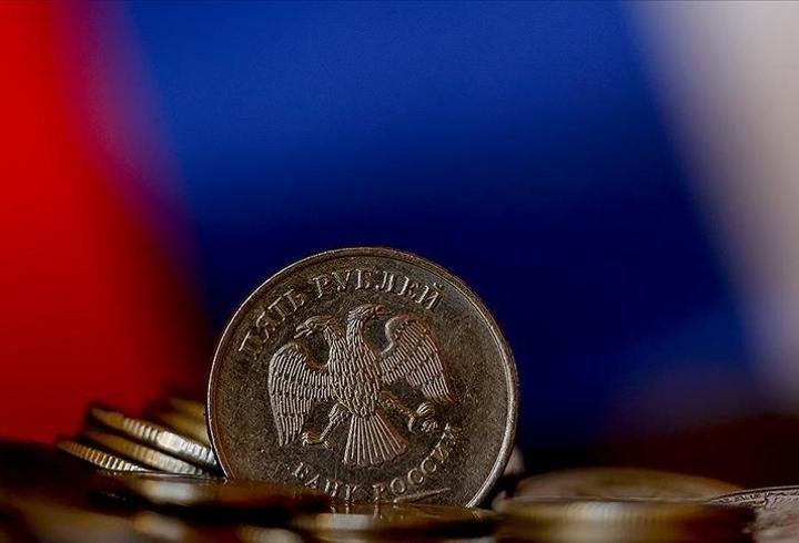 Rusya'nın dış ticaretinde Ruble ilk kez yüzde 50'yi aştı