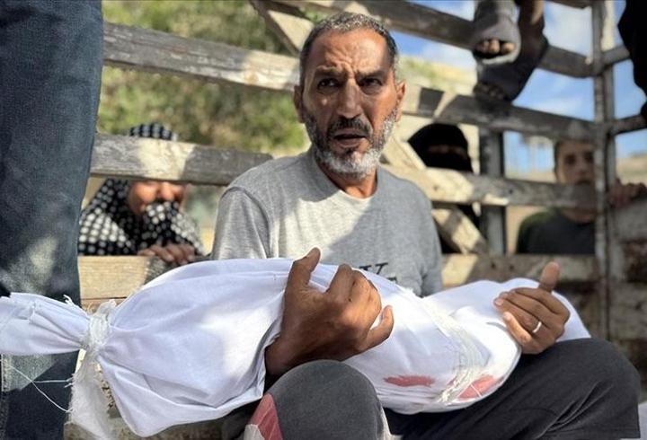 Gazze'de katliam: Öldürülen 60 bin sivilin 18 bin 500'ü çocuk