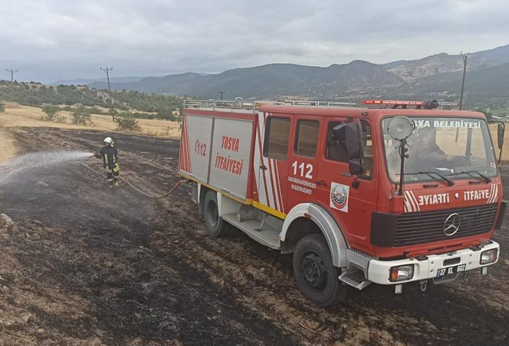Kastamonu’da kopan elektrik teli anız yangını çıkardı