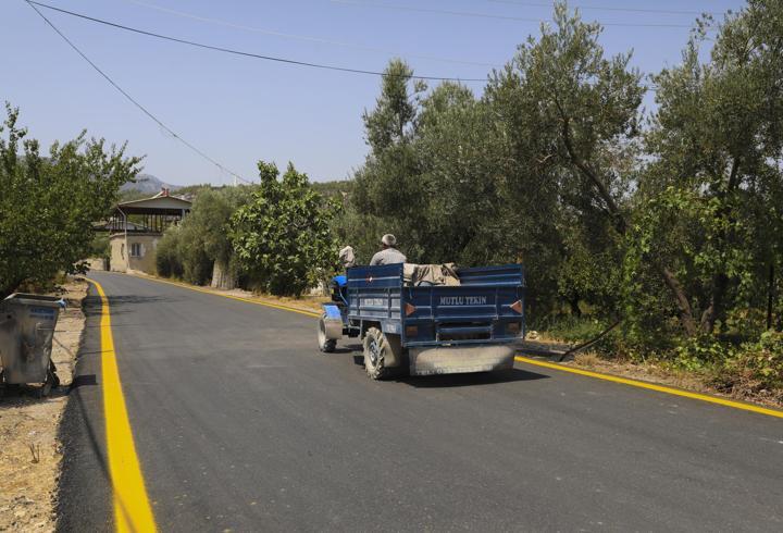 Gülnar’da yol çalışması