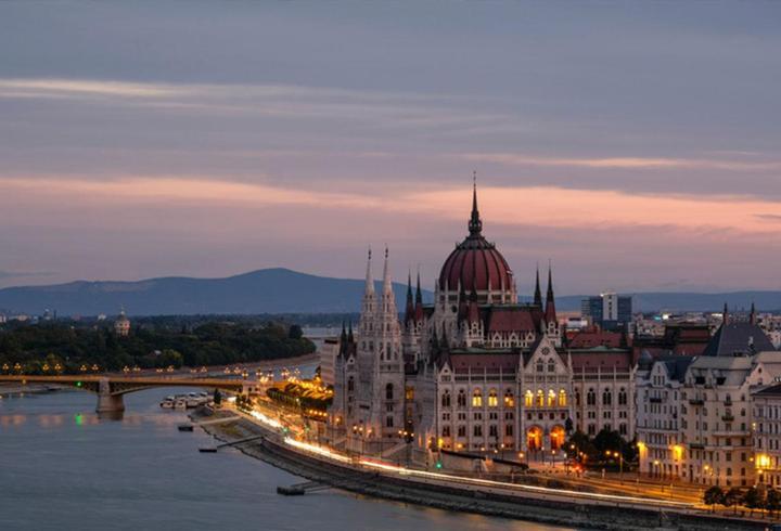 Macaristan’da Gezilecek Yerler: Budapeşte, Debrecan. Pecs...Macaristan’da Nerede Kalınır? Ne, Nerede Yenir?
