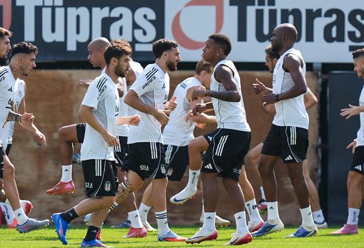 Beşiktaş'a kara haber: O isim St. Patrick's maçında yok