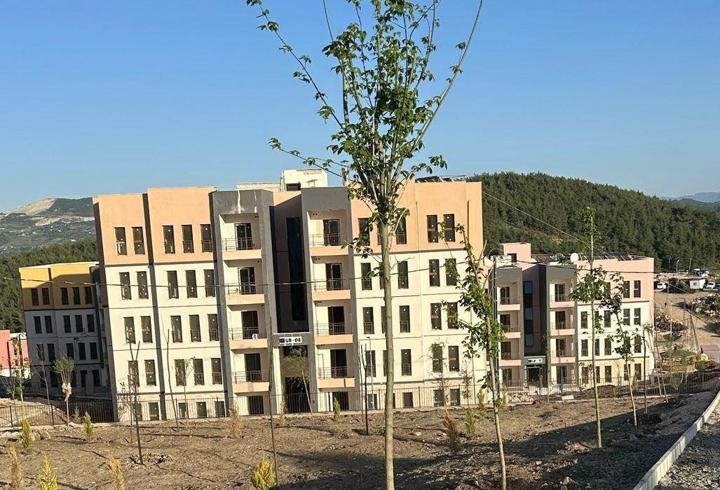 Yayladağı’nda TOKİ konutları başvuruları başladı 