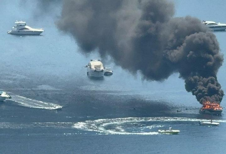 Bodrum’da tekne yangını: Mahsur kalan 1 kişi kurtarıldı