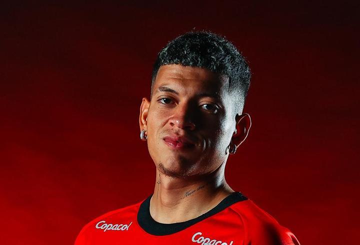 Athletico Paranaense, Beşiktaş'tan Elan Ricardo'yu kiraladı