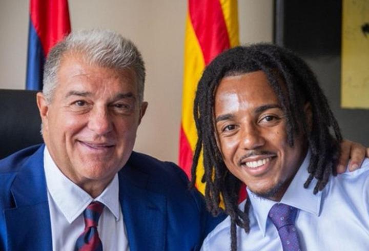 Barcelona’da iç transferde 5 yıllık imza