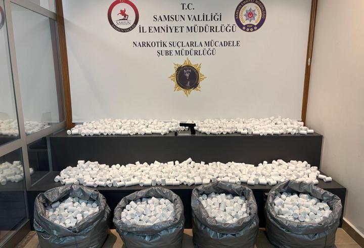Samsun'da 171 bin 824 sentetik ecza hapı ele geçirildi